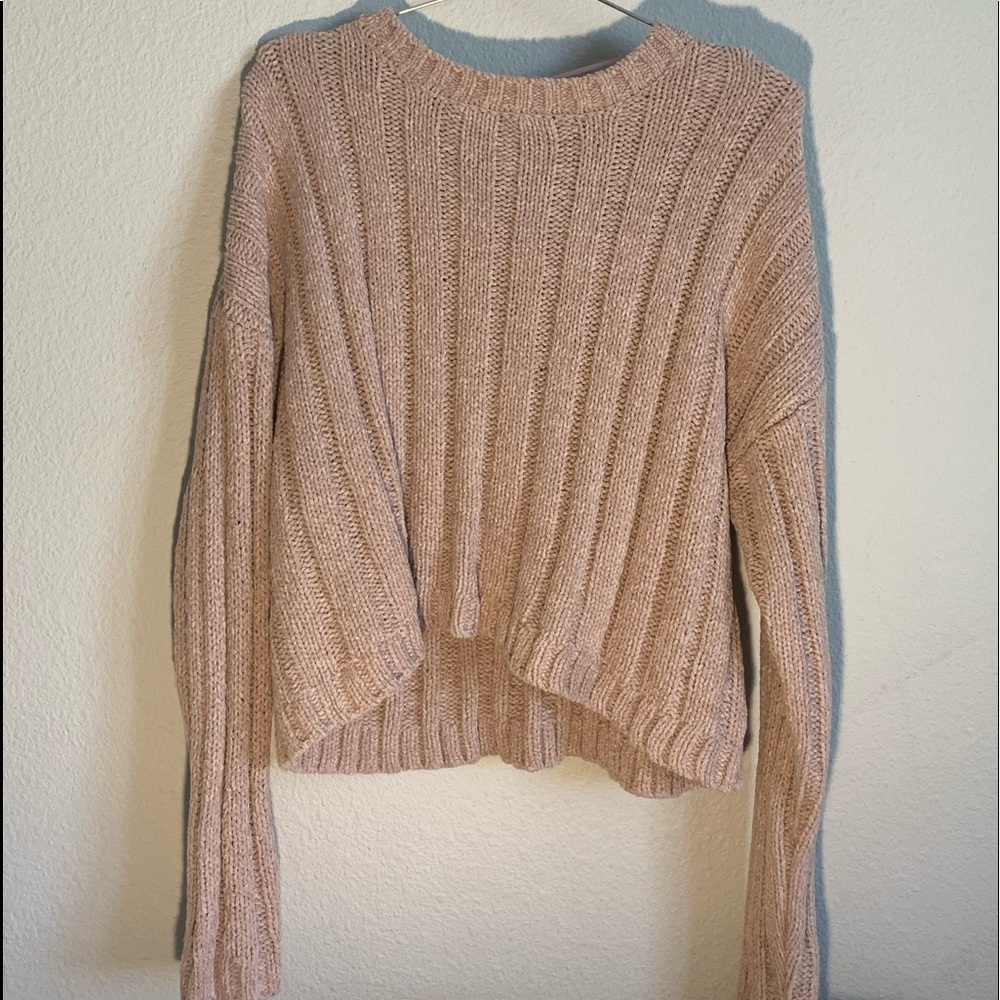 Cropped sweater! Never worn!!